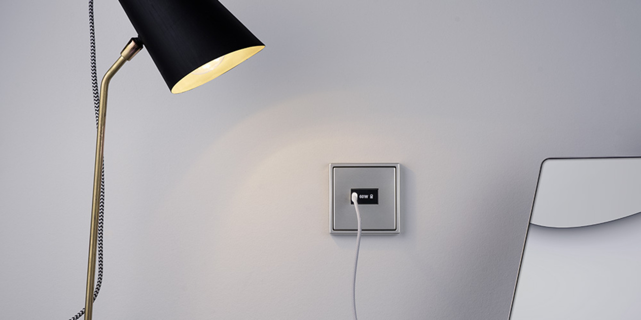 Ladegerät USB PD 60 bei Elektro Kratochvil KG in Wertingen